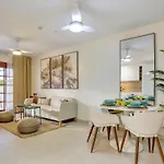 Elegant Coastal Retreat With Private Terrace & Pool Access * カレタ・デ・フステ