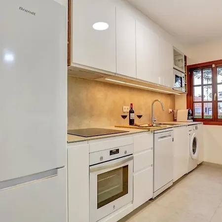 Elegant Coastal Retreat With Private Terrace & Pool Access * Caleta De Fuste