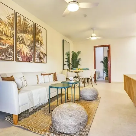 Elegant Coastal Retreat With Private Terrace & Pool Access Caleta De Fuste